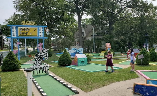 Kooky Miniature Golf - From Web Listing
